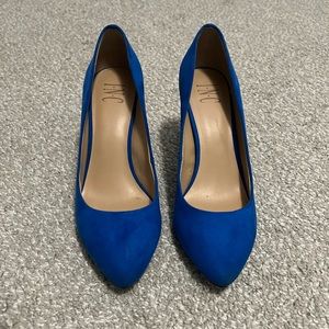 INC international concepts from Macys blue heels size 8.5